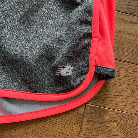 New Balance Shorts - Picture 3 of 8